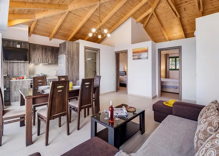 Apartment Gkountis Deluxe King 1 *