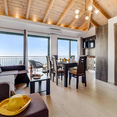 Apartament Gkountis Deluxe King 2 *